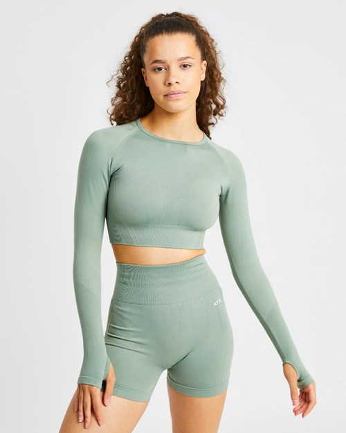 AYBL Balance V2 Seamless Long Sleeve Crop Top Olivy Zelené Zelene | LNAI-78213